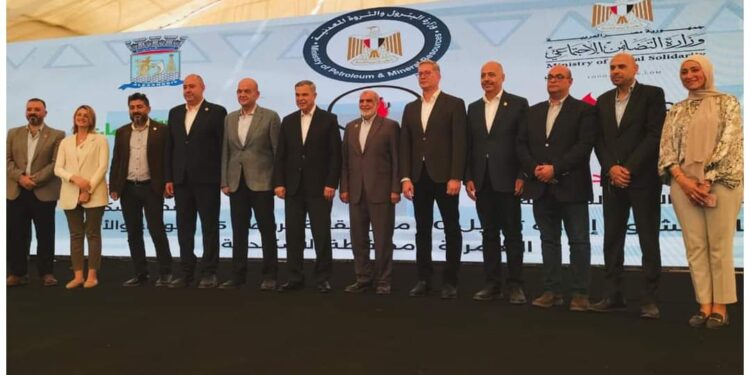 الأورمان: تسليم 60 منزل جديد و20 مشروع تنموي و30 رأس ماشية للأسر المستحقة في قرى العامرية بالإسكندرية