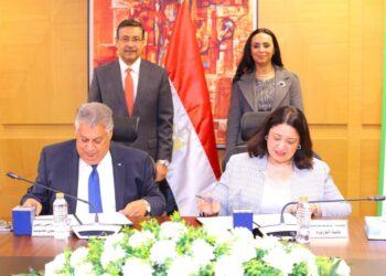بنك التعمير والإسكان يوقع بروتوكول تعاون مع وزارة التضامن الاجتماعي لتطوير 20 حضانة بقيمة 10 ملايين جنيه