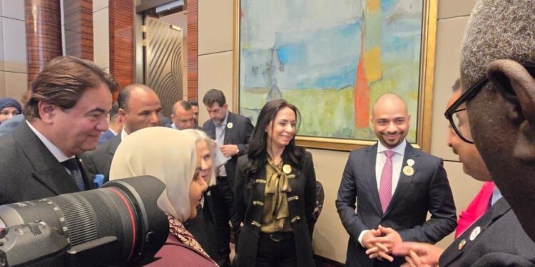 وزيرة التضامن تشارك في الجلسة الافتتاحية لأعمال الحدث رفيع المستوى حول “الأسر المنتجة وريادة الأعمال” بالبحرين