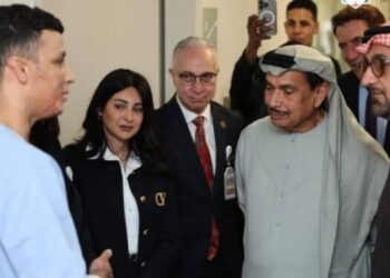 اللجنة العليا لسباق زايد الخيري” تزور مستشفى “حروق أهل مصر”
