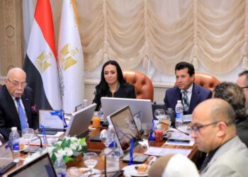 وزيرا الشباب والرياضة والتضامن يناقشان ترتيبات النسخة السادسة من احتفالية قادرون باختلاف