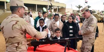 القوات المسلحة ومؤسسة ساعد وسايلو فودز ينظمان زيارة للأيتام إلى الأكاديمية العسكرية