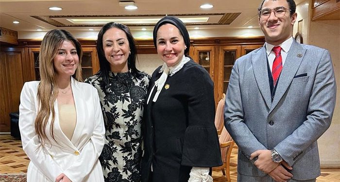 إطلاق اسم “جدتي” على مبادرة دمج كبار السن مع الأطفال الأيتام برعاية مايا مرسي