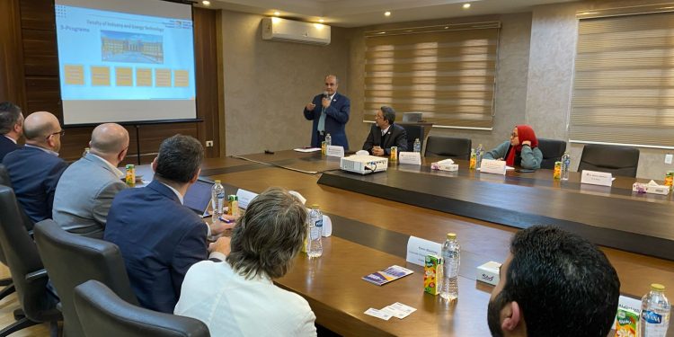 جامعة القاهرة التكنولوجية تستقبل وفدًا من المجلس الثقافي البريطاني وعدد من الجامعات البريطانية