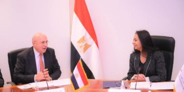 94 قافلة نفذها الهلال الأحمر المصري فى 22 محافظة مصرية خلال شهري يناير وفبراير