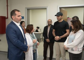 الكابتن عصام العرجاني يزور مستشفى الناس وحوار حول سبل دعم وتطوير الرسالة الإنسانية