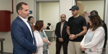 الكابتن عصام العرجاني يزور مستشفى الناس وحوار حول سبل دعم وتطوير الرسالة الإنسانية