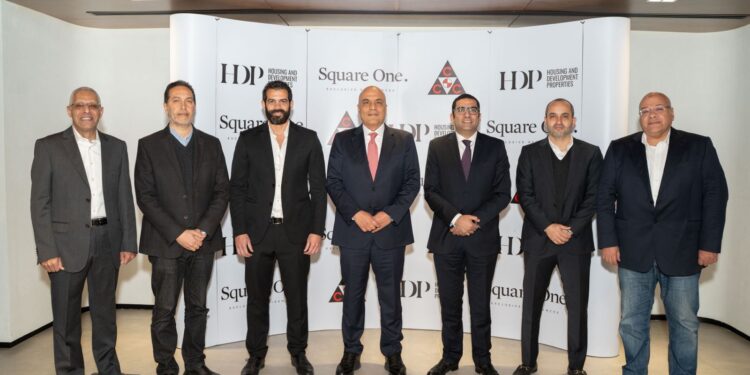التعمير والاسكان HDP تتعاقد مع اتحاد المقاولين العالمية CCC لانشاء مشروع Square One Exclusive Residences – SQ1 1 التعمير والاسكان HDP تتعاقد مع اتحاد المقاولين العالمية CCC لانشاء مشروع Square One Exclusive Residences – SQ1