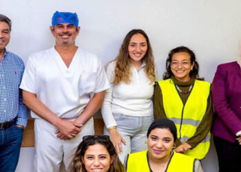 مؤسسة مرفت سلطان وبنك Ebank يشهدان إجراء العمليات الجراحية بالعيون لأهالي قرية هرم ميدوم