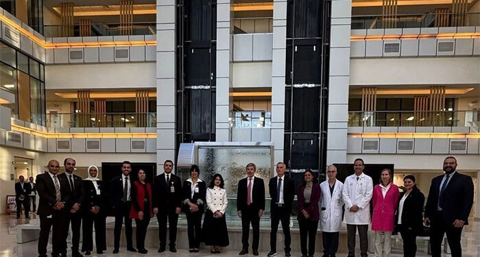 مستشفى أهل مصر للحروق تستقبل وفدًا رفيع المستوى من السفارة الإيطالية وبنك الإسكندرية 1 مستشفى أهل مصر للحروق تستقبل وفدًا رفيع المستوى من السفارة الإيطالية وبنك الإسكندرية