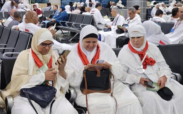 التضامن الاجتماعي: وصول 6779 حاجًا من حجاج الجمعيات الأهلية إلى الأراضي المقدسة 1 التضامن الاجتماعي: وصول 6779 حاجًا من حجاج الجمعيات الأهلية إلى الأراضي المقدسة