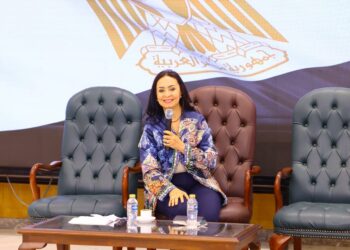 وزيرة التضامن تترأس اجتماع اللجنة الدائمة للإشراف على منظومة عمل الرائدات الاجتماعيات