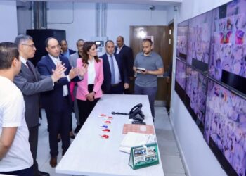 محافظ الجيزة يزور مركز إمبابة لعلاج وتأهيل مرضى الإدمان 