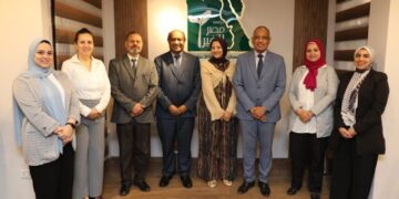 رئيس قطاع التعليم بمؤسسة مصر الخير يستقبل وفد اليونسكو برئاسة روبرت باروا