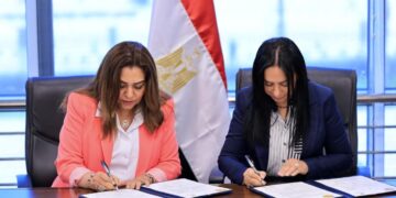 وزيرتا التضامن والتنمية توقعان بروتوكول تعاون بشأن مشروع “أيادي مصر”