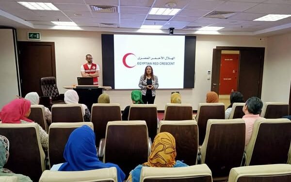 التضامن الاجتماعي تنفذ المرحلة الثانية لبرنامج تدريب العاملين على مجال الإسعافات الأولية 1 التضامن الاجتماعي تنفذ المرحلة الثانية لبرنامج تدريب العاملين على مجال الإسعافات الأولية