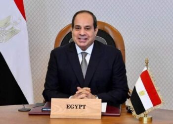 السيسي: الأعباء ثقيلة والتحديات جسيمة ولكننا لن نحيد عن طموحتنا في وطن كريم