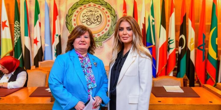 وكيل محافظ البنك المركزي للمسئولية المجتمعية تشارك في المؤتمر الدولي للمناخ والبيئة 2025 1 وكيل محافظ البنك المركزي للمسئولية المجتمعية تشارك في المؤتمر الدولي للمناخ والبيئة 2025