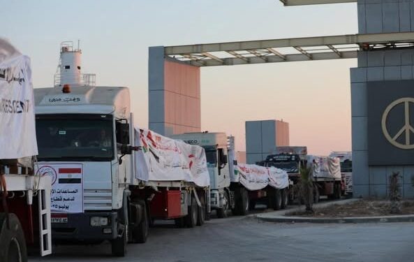 الهلال الأحمر الفلسطيني: إدخال المساعدات لغزة خطوة مهمة لكنها غير كافية لإنهاء المأساة