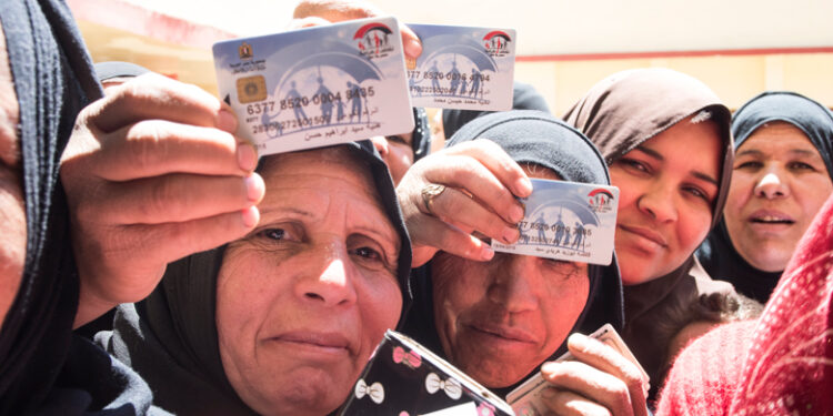 التضامن تعلن صرف تكافل وكرامة عن شهر أغسطس من الصراف الألى غدًا 1 التضامن تعلن صرف تكافل وكرامة عن شهر أغسطس من الصراف الألى غدًا