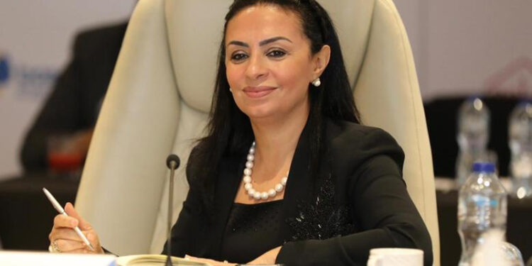 خطوط التضامن الساخنة تستقبل ما يقرب من 200 ألف اتصال ما بين استفسارات وطلبات وشكاوى خلال يوليو