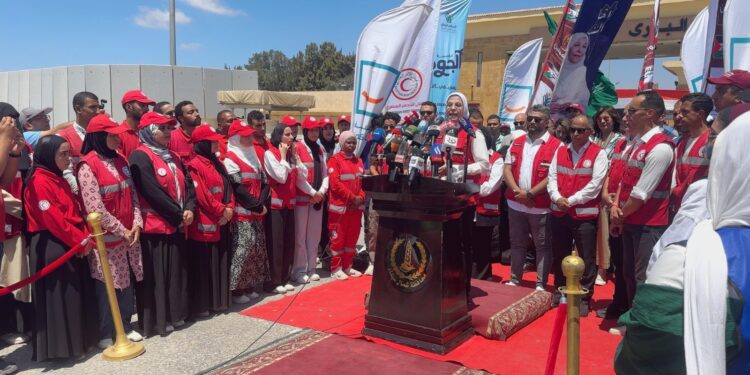 مؤتمر صحفي مشترك بين الهلال الأحمر المصرى والتحالف الوطنى لإطلاق القافلة الـ 11 للعمل الأهلي التنموي