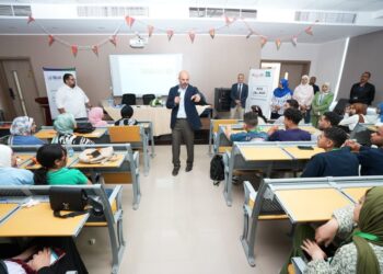 تدريب “اكتشاف الذات والتأثير المجتمعي” بجامعة بدر بأسيوط بالشراكة مع مؤسسة مصر الخير