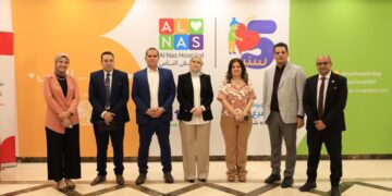 رئيس مصلحة الضرائب: “مستشفى الناس نموذج مشرف للرعاية الصحية المجانية على أعلى مستوى”