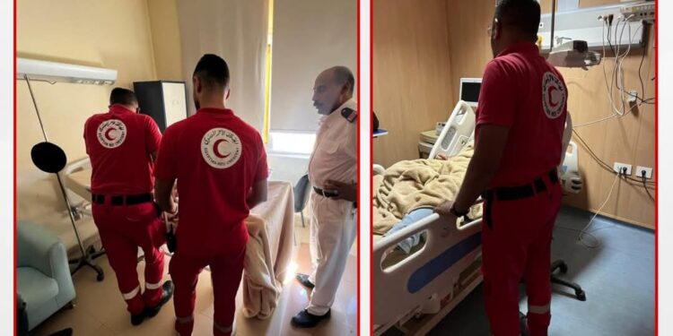 الهلال الأحمر المصري يزور مصابي حادث طريق «الإسكندرية - مطروح» بالمستشفى ويقدم خدمات الدعم النفسي 1 الهلال الأحمر المصري يزور مصابي حادث طريق «الإسكندرية – مطروح» بالمستشفى ويقدم خدمات الدعم النفسي