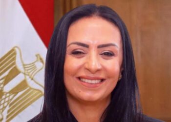 التضامن: خطوط الوزارة الساخنة تستقبل 153 ألف اتصال ما بين استفسارات وطلبات وشكاوى