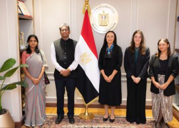 وزيرة التضامن الاجتماعي تلتقي سفير الهند بالقاهرة