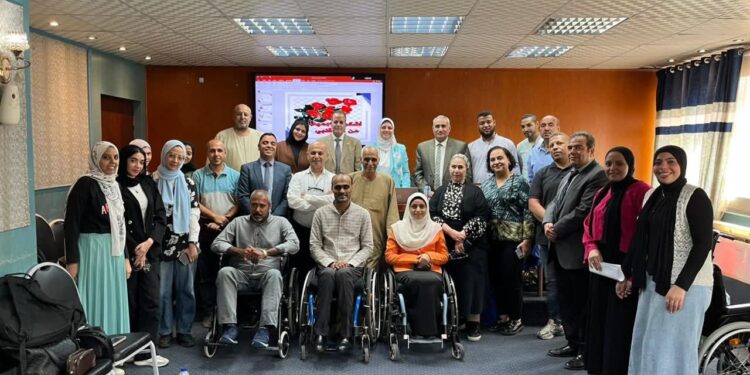 التضامن تنظم الدورة الثانية لتوصيف الكراسي المتحركة بمشاركة ممثلي الجمعيات الأهلية 1 التضامن تنظم الدورة الثانية لتوصيف الكراسي المتحركة بمشاركة ممثلي الجمعيات الأهلية