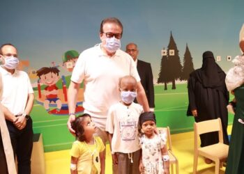 وزير الصحة والسكان يرافقه محافظ الأقصر يتفقدان مستشفى شفاء الأورمان