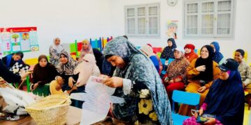 صُنّاع الحياة عضو التحالف الوطني للعمل الأهلي التنموي تنفذ ورشة مشغولات يدوية بقرى مركز الفرافرة بالوادي الجديد