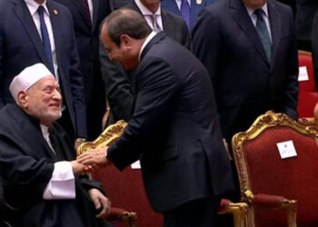 الرئيس السيسي يوجه بإطلاق اسم أحمد عمر هاشم على مسجد وطريق ومحطة قطار سريع