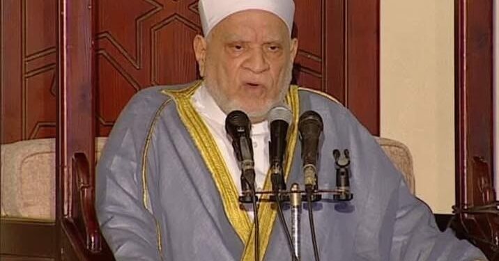 شيخ الأزهر ينعى العالم الجليل الدكتور أحمد عمر هاشم عضو هيئة كبار العلماء بالأزهر 1 شيخ الأزهر ينعى العالم الجليل الدكتور أحمد عمر هاشم عضو هيئة كبار العلماء بالأزهر