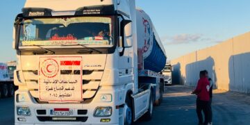 إطلاق قافلة زاد العزة الـ53 إلى غزة بحمولة 8500 طن مساعدات