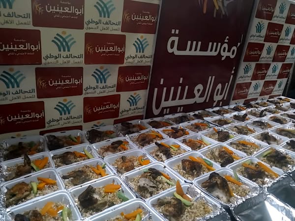 مؤسسة أبو العينين توزع وجبات ساخنة على مرضى الفشل الكلوي بمحافظة الجيزة 4 لسشلسيش