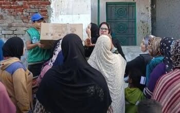 مؤسسة نبيل الكاتب توزع 2000 وجبة جاهزة على الفئات الأولى بالرعاية بمحافظة البحيرة