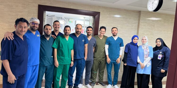 لأول مرة بمستشفيات محافظة الفيوم تركيب منظمات ضربات قلب وجهاز صاعق كهربائى بالقلب