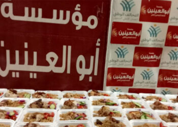 مؤسسة أبو العينين توزع وجبات ساخنة على مرضى الفشل الكلوي بمحافظة الجيزة