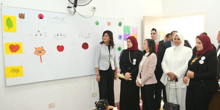 التحالف الوطني يشارك باحتفالية “في حب مصر” بمناسبة انطلاق العمل بمركز تنمية الأسرة والطفل بزاوية صقر