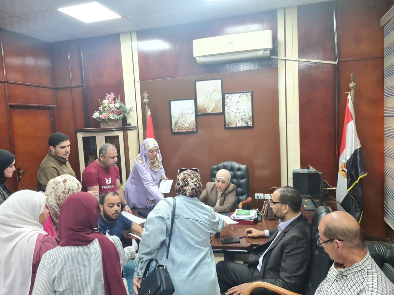 مرور مفاجئ لوكيل وزارة الصحة بالفيوم على مستشفى الفيوم العام 2 لسشيل 1