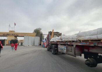 قافلة زاد العزة الـ74 تدخل قطاع غزة عبر ميناء رفح