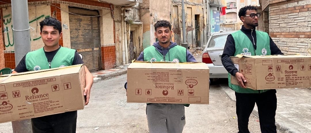 مؤسسة نبيل الكاتب الخيرية لتنمية المجتمع توزع وجبات غذائية للأسر الأكثر احتياجًا بمحافظة البحيرة 6 لشسيشسل 1