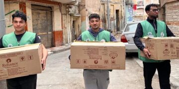 مؤسسة نبيل الكاتب الخيرية لتنمية المجتمع توزع وجبات غذائية للأسر الأكثر احتياجًا بمحافظة البحيرة