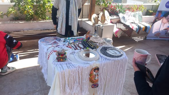 التضامن الاجتماعي تنظم معرضا للحرف اليدوية والتراثية بالتعاون مع بنك أبوظبي الإسلامي 2 اسيابي