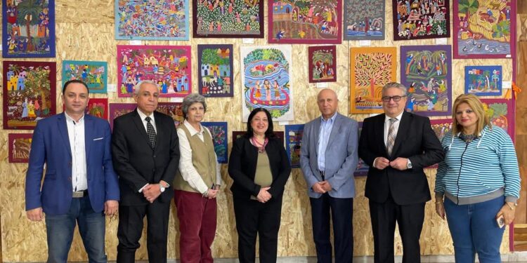 نائبة وزيرة التضامن تشهد ختام فعاليات معرض جمعية الصعيد للتربية والتنمية "AUEED" السنوي بالظاهر 1 نائبة وزيرة التضامن تشهد ختام فعاليات معرض جمعية الصعيد للتربية والتنمية “AUEED” السنوي بالظاهر