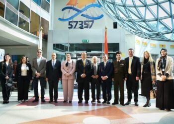 وزير الخارجية يزور مستشفى 57357 لسرطان الأطفال في اليوم العالمي لحقوق الإنسان