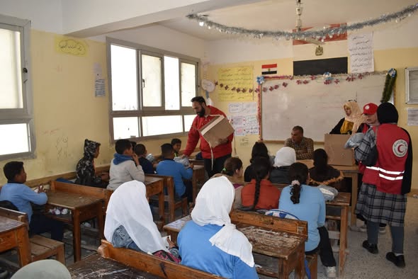 الهلال الأحمر المصري يٌطلق حملة «وقاية وحماية.. لشتاء آمن» وتوزيع حقائب دعم صحي للأطفال والفئات الأولى بالرعاية 4 لسلشلشسيل